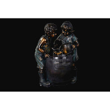 Carica l&#39;immagine nel visualizzatore di Gallery, Fontana da Giardino DKD Home Decor – Resina Effetto Bronzo Antico 57x42x77 cm | Statua Ragazzi con Secchio, Arredo Esterno di Design